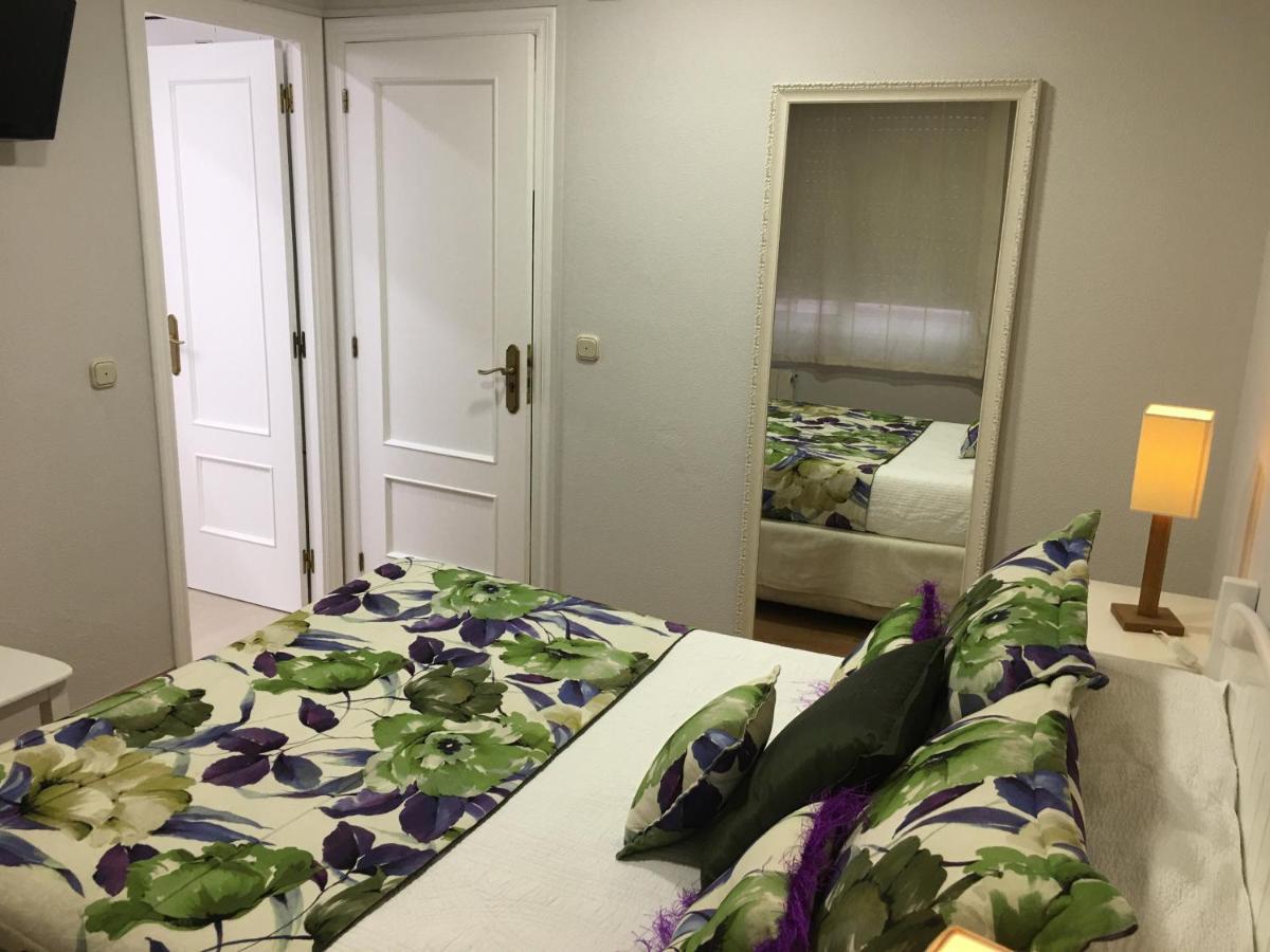 Hostal Restaurante Alarico Allariz Buitenkant foto