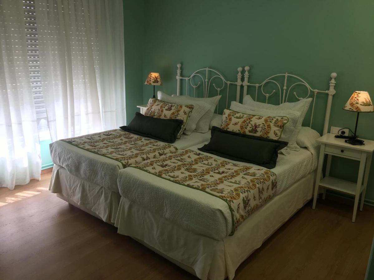 Hostal Restaurante Alarico Allariz Buitenkant foto